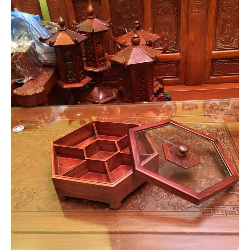 Hộp đựng bánh mứt kẹo